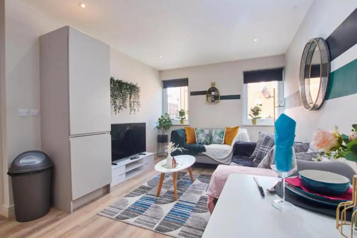 Beautiful 1 Bedroom Flat In Leeds - Sleeps 4 Kültér fotó